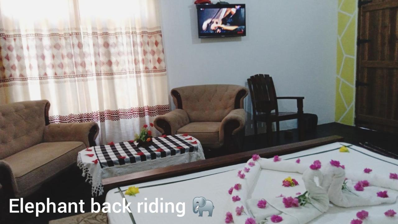 Oleena Home Stay هاباران المظهر الخارجي الصورة
