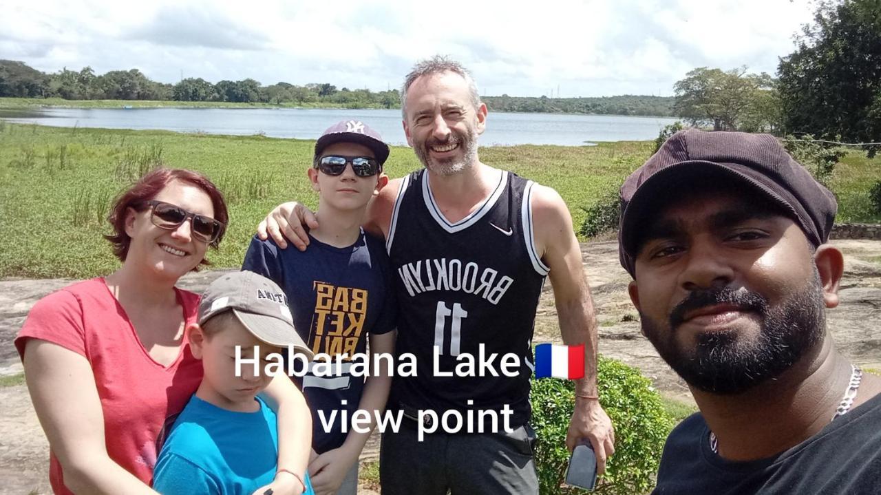 Oleena Home Stay هاباران المظهر الخارجي الصورة